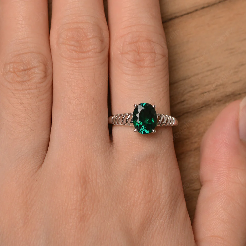 Emerald Spiral Ring - Image 4
