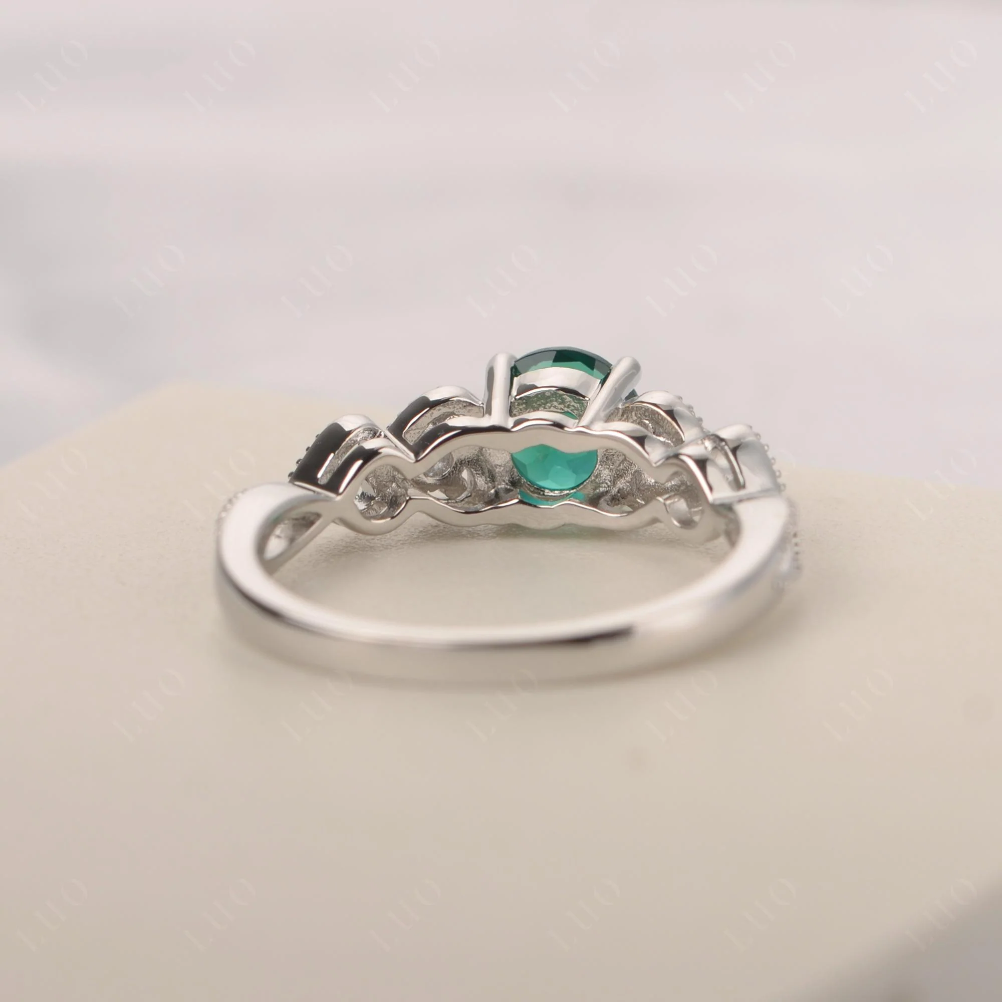 Emerald Vintage Style Engagement Ring - Image 12