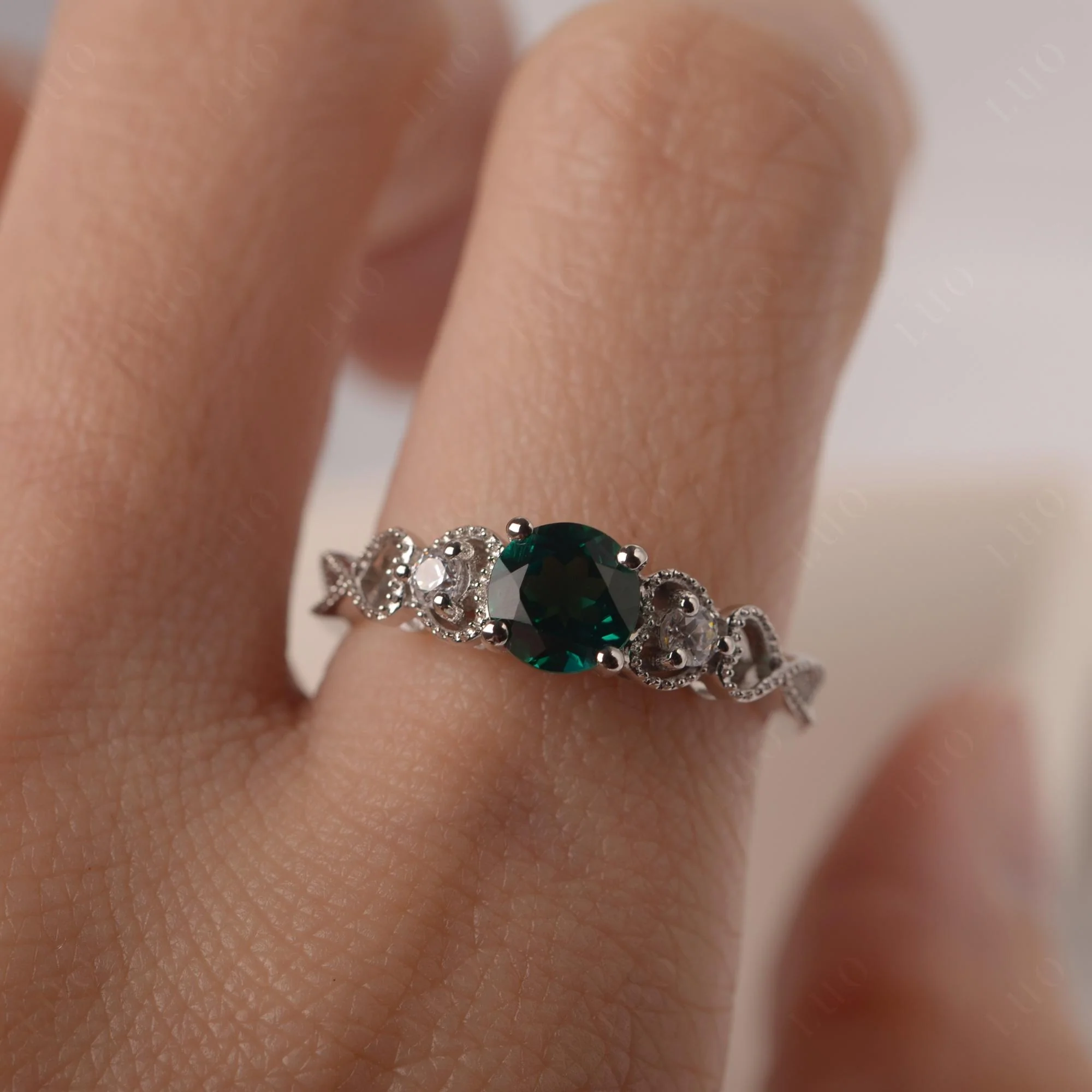 Emerald Vintage Style Engagement Ring - Image 14