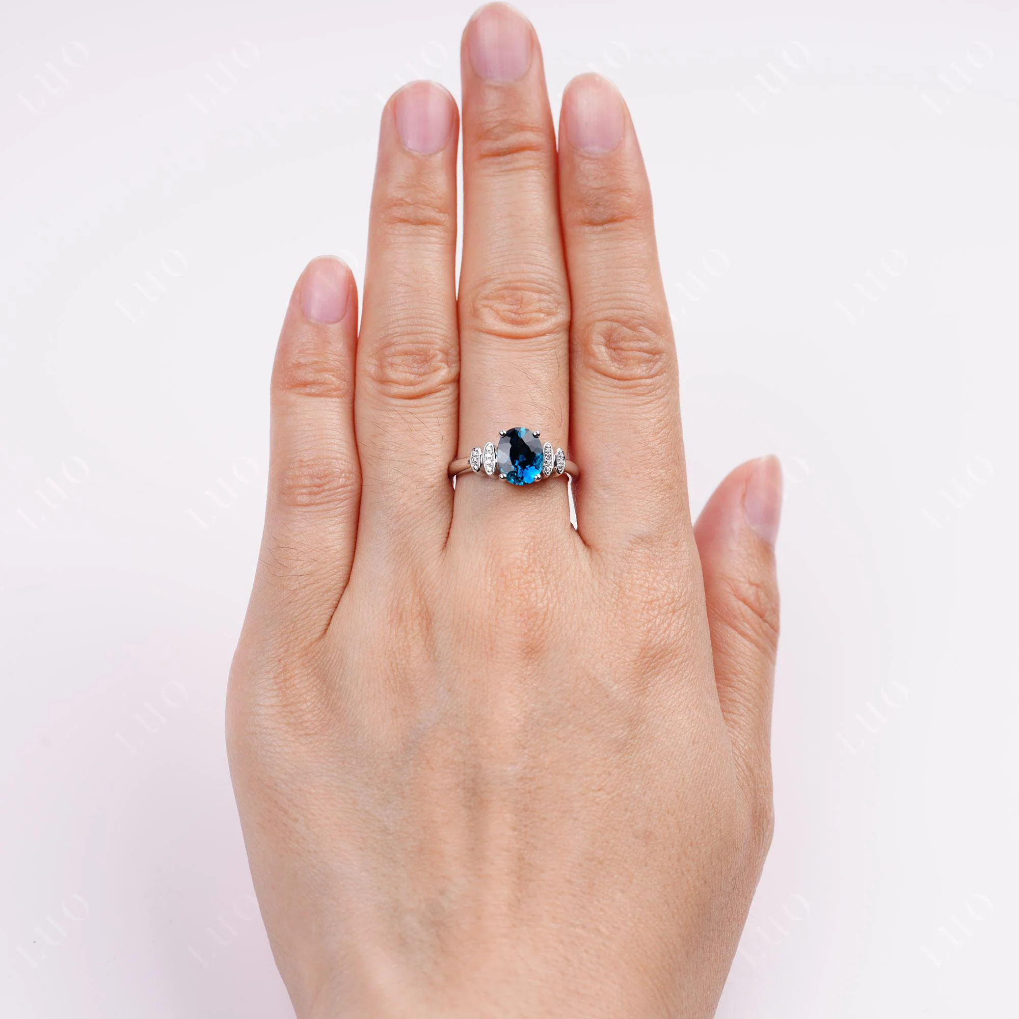 Oval Cut Simple London Blue Topaz Engagement Ring - Image 5