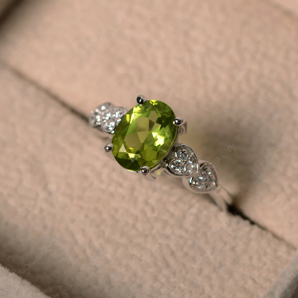 Heart Deco Peridot Engagement Ring - Image 2