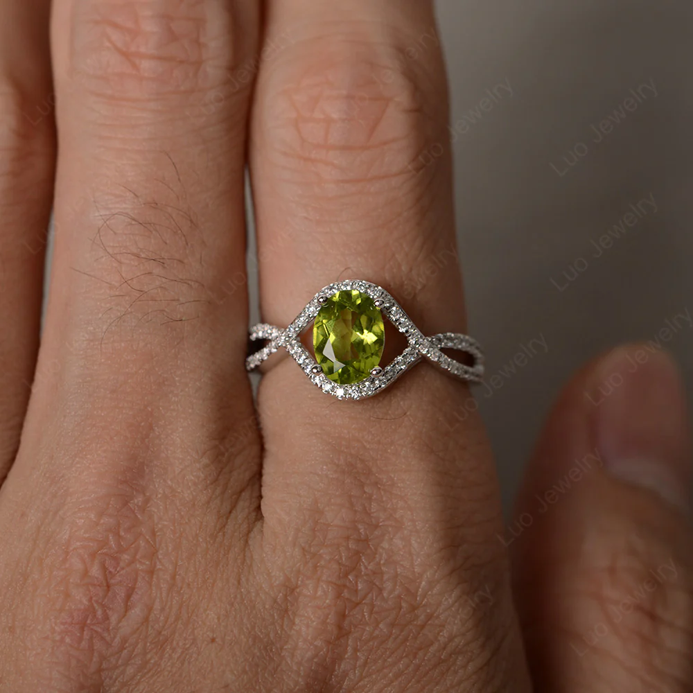 Oval Peridot Twisted Engagement Ring - Image 4