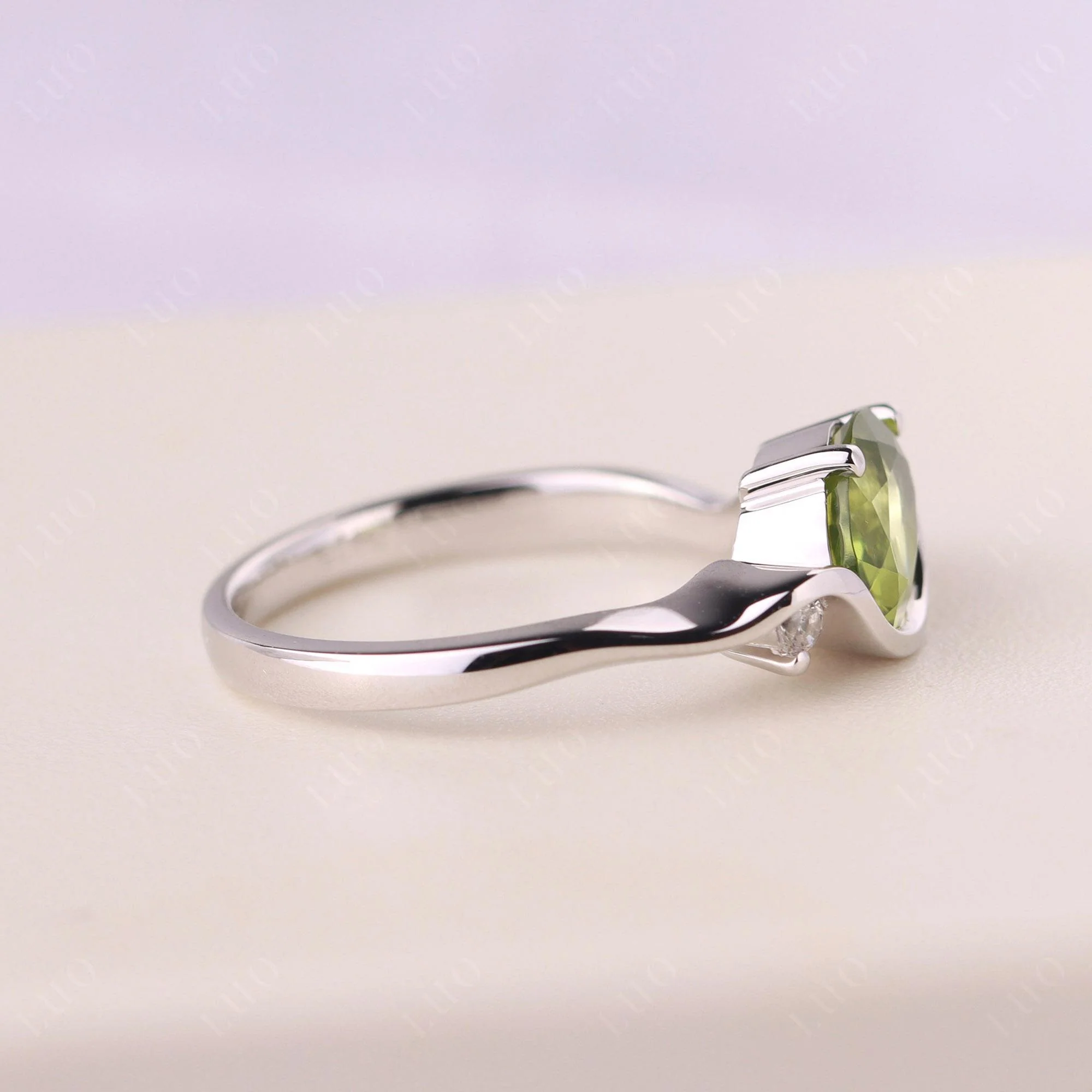 Peridot Wave Engagement Ring - Image 13