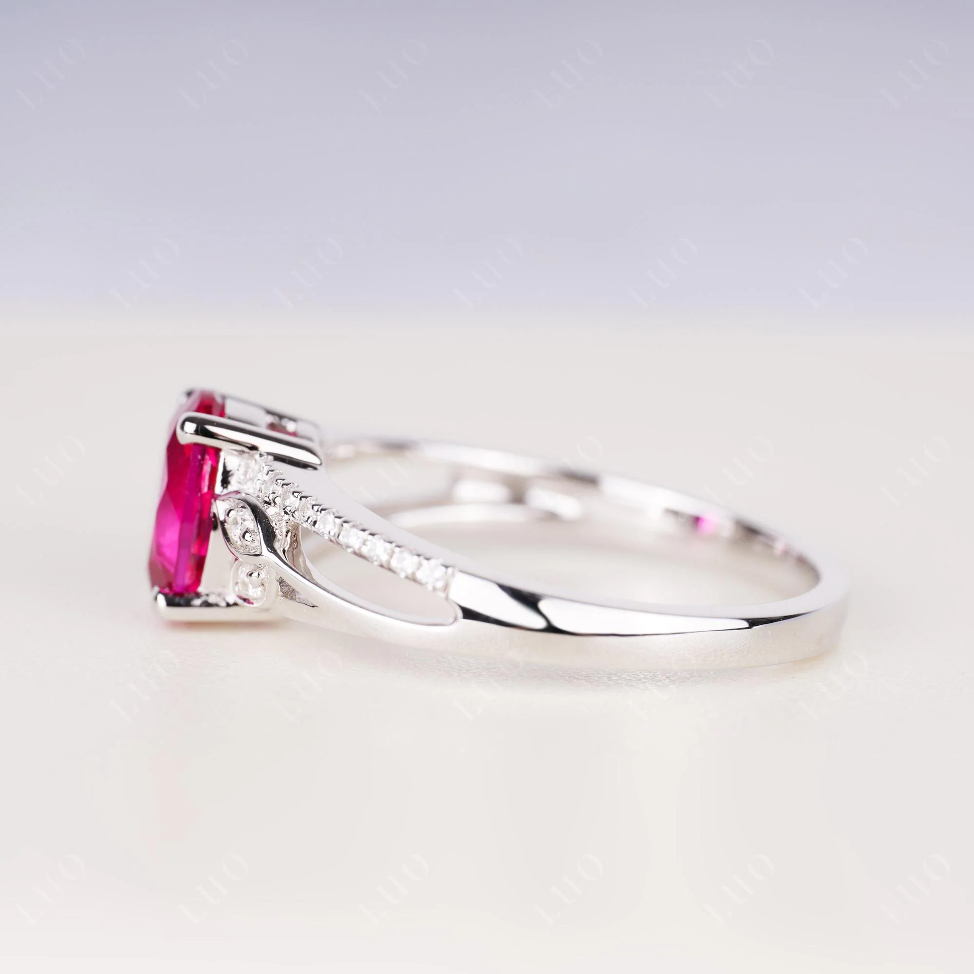 Oval Cut Ruby Ring - Image 32
