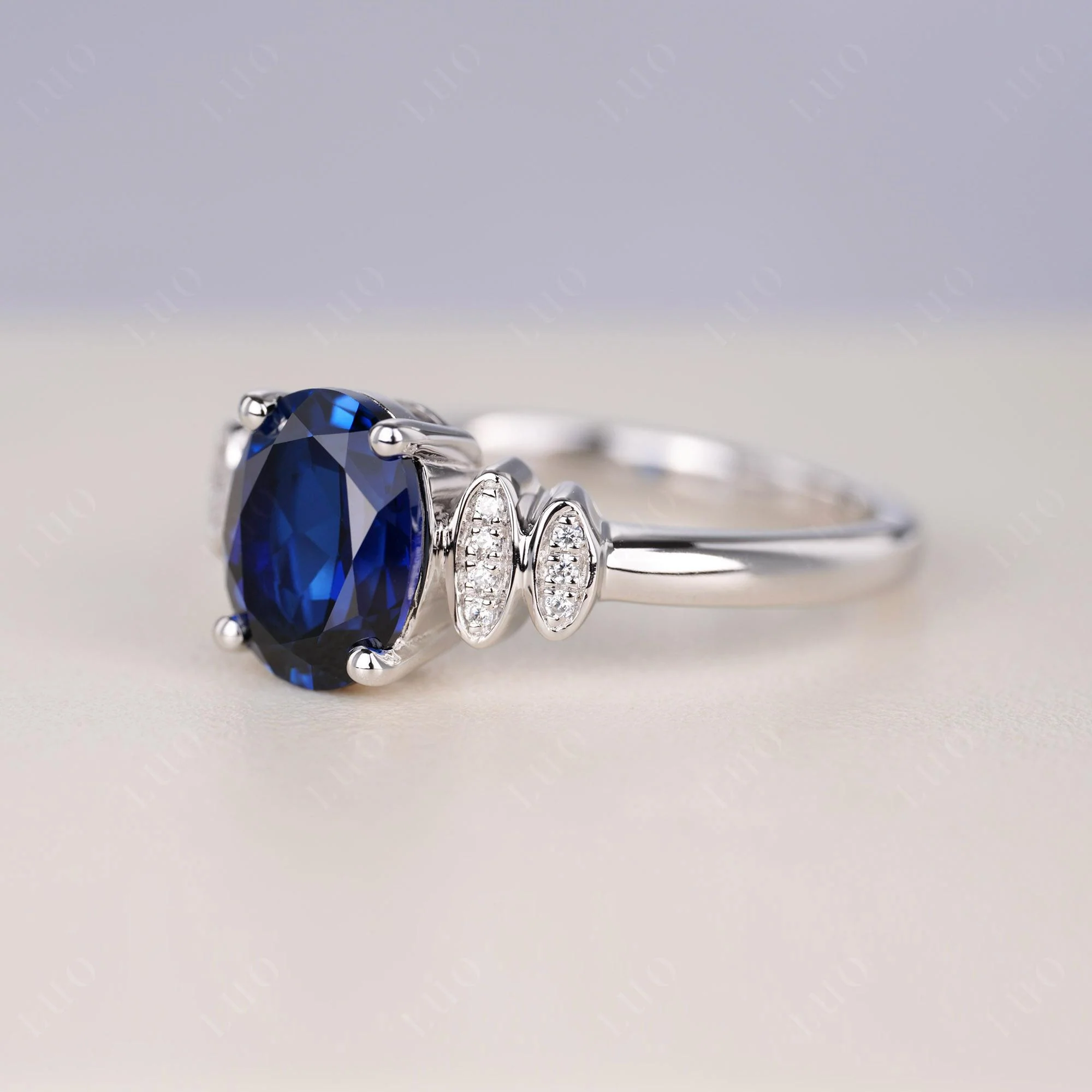 Oval Cut Simple Sapphire Engagement Ring - Image 2