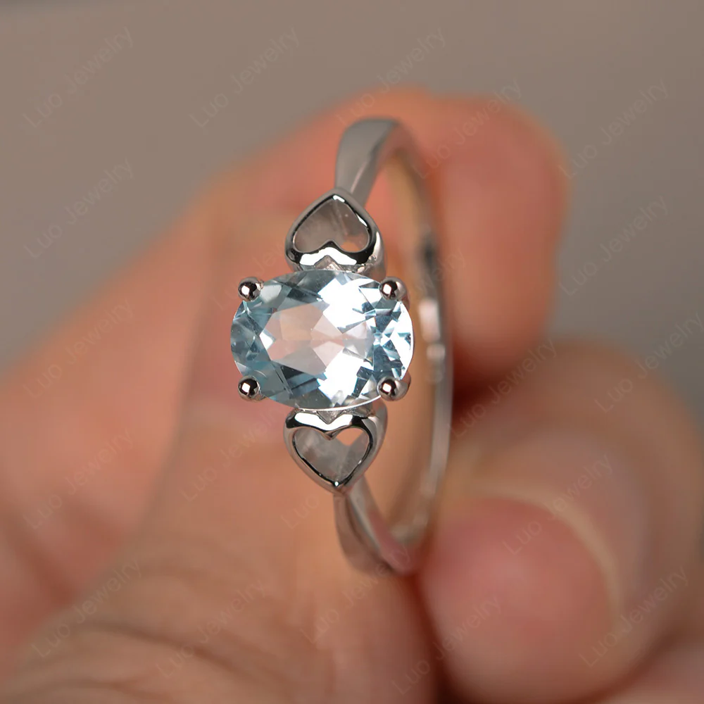 Oval Cut Solitaire Aquamarine Ring