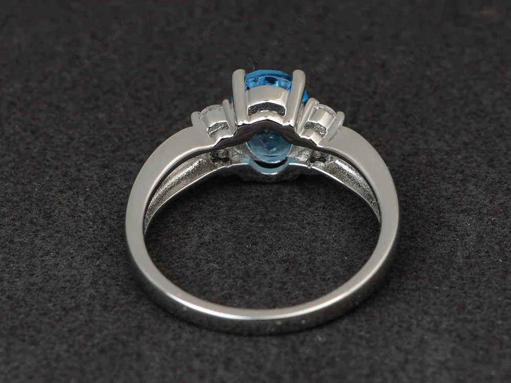 Oval Cut Swiss Blue Topaz Two Rows Ring - Image 3
