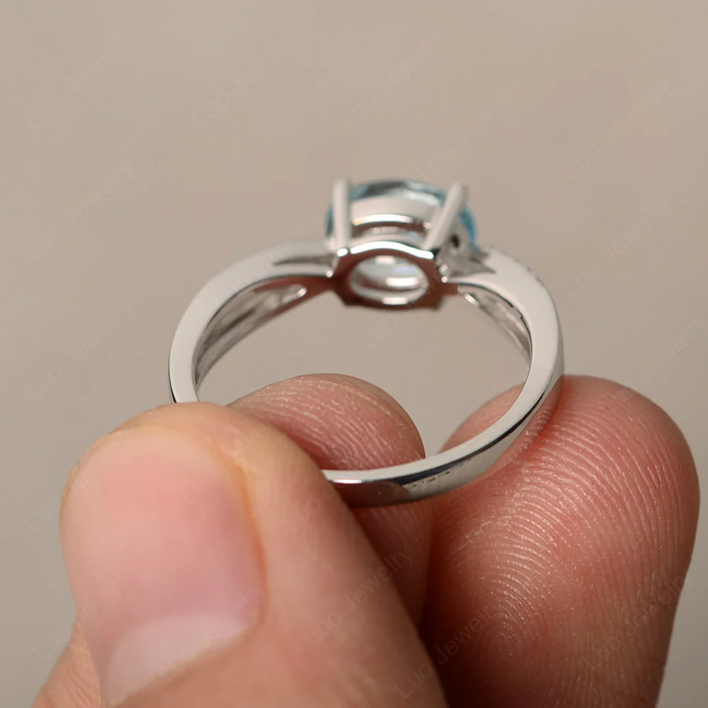 Oval East West Aquamarine Engagement Ring - Image 2