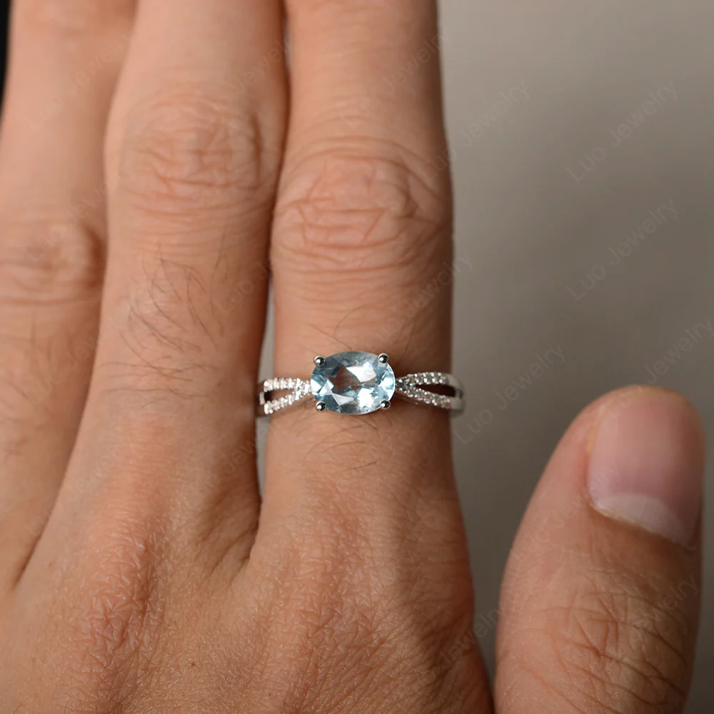 Oval East West Aquamarine Engagement Ring - Image 3