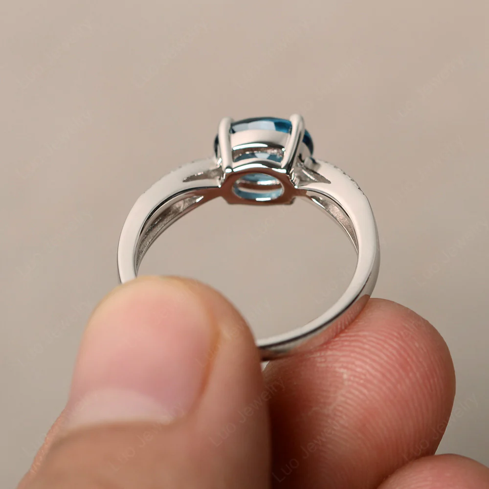 Oval East West London Blue Topaz Engagement Ring - Image 2