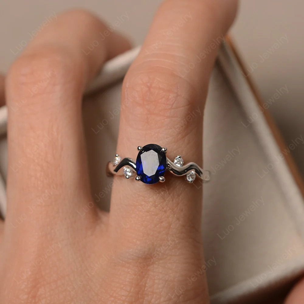 Sapphire Twisty Engagement Ring - Image 4