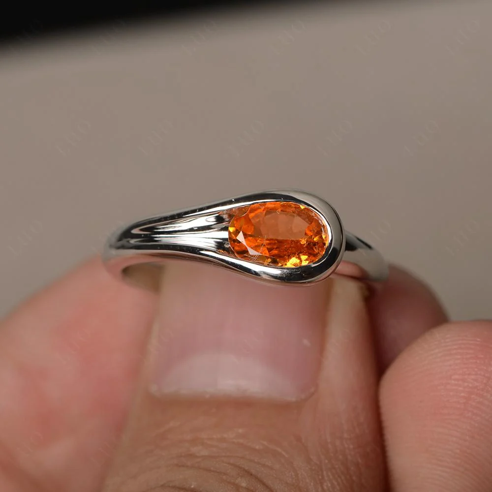 Fender Simple Oval Engagement Ring - Image 11