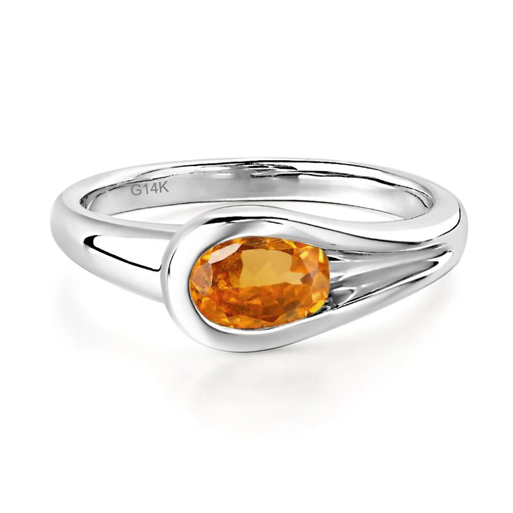 Fender Simple Oval Engagement Ring - Image 2