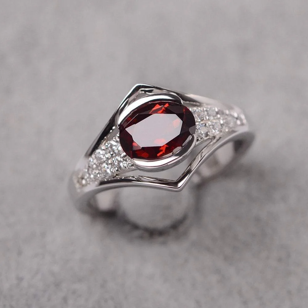 Oval Garnet Horizontal Ring