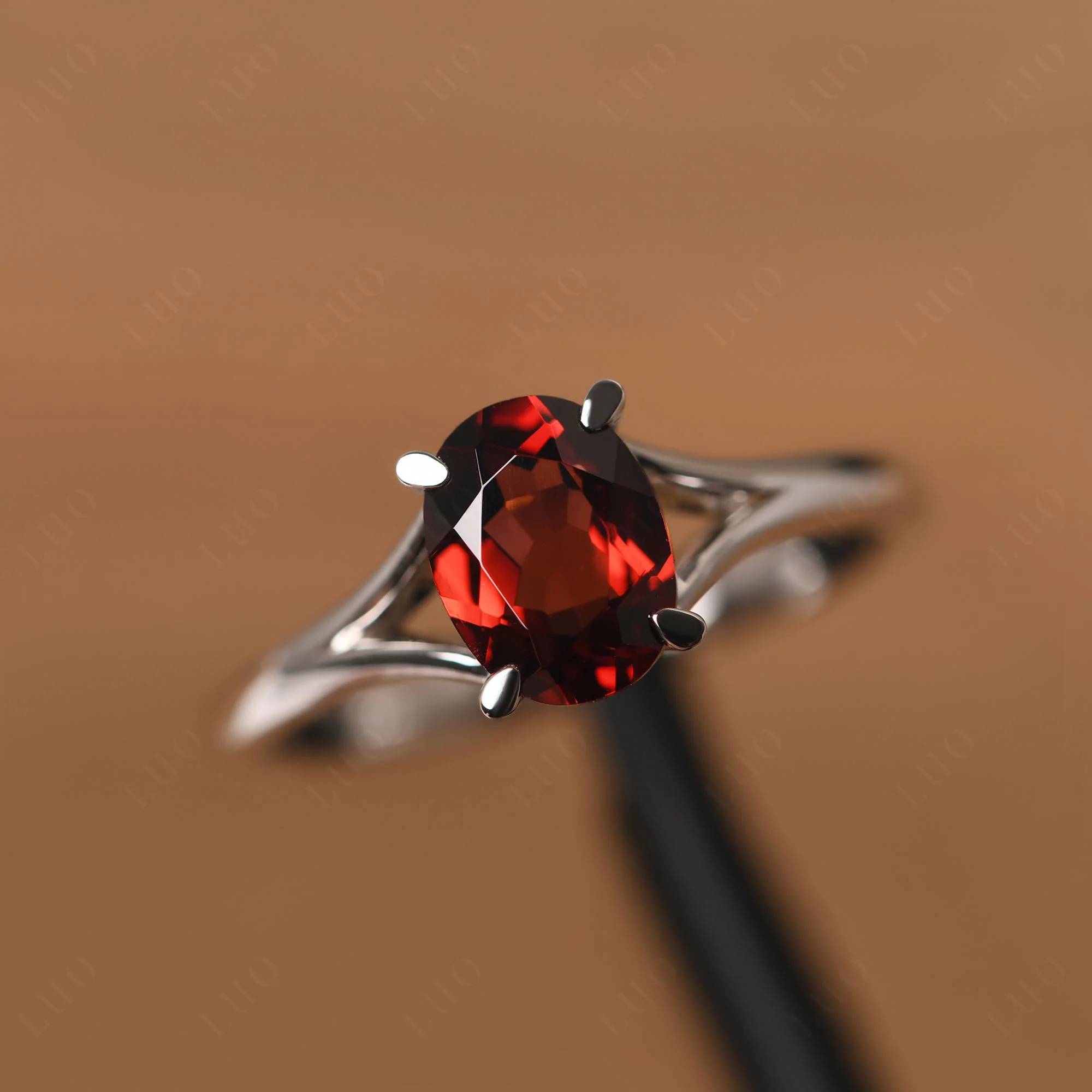 Garnet Split Shank Ring - Image 29