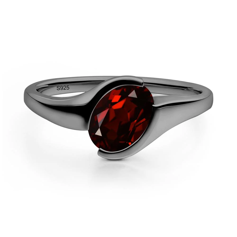 Oval Garnet Tension Ring - Image 4