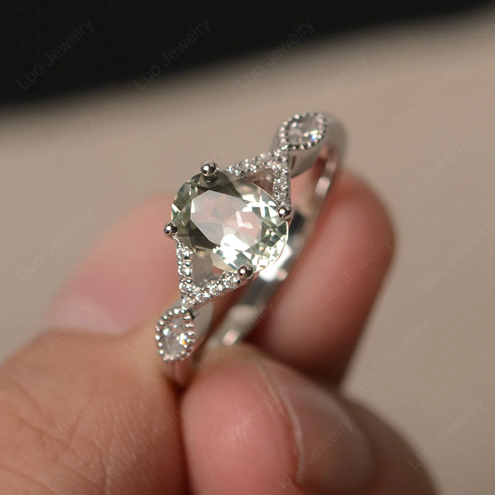 Oval Green Amethyst Split Shank Ring