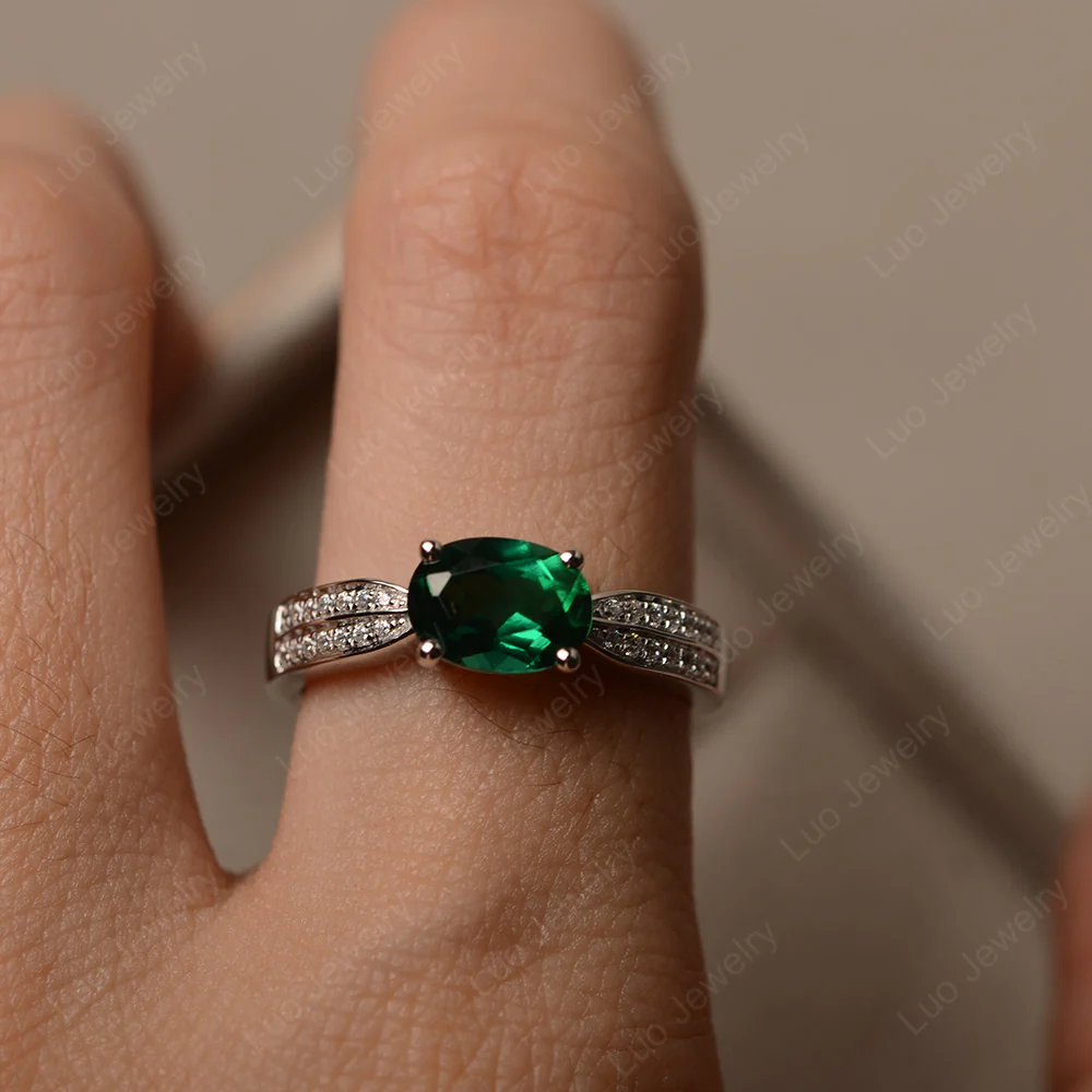 Oval Emerald Horizontal Two Rows Pave Ring - Image 4