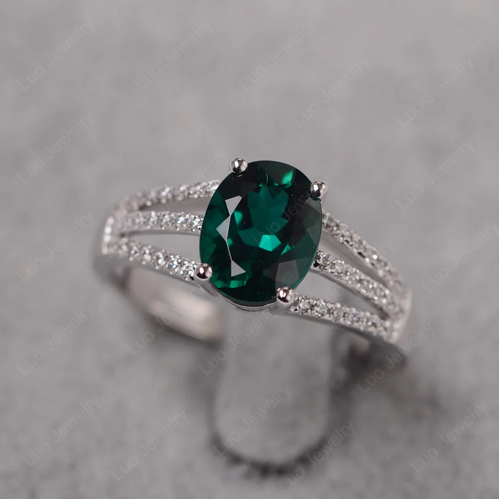 Emerald Triple Split Shank Ring