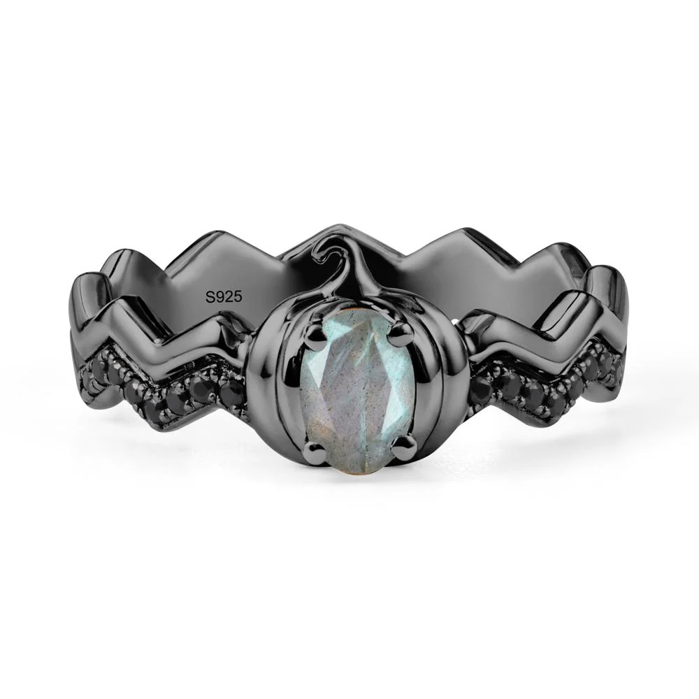 Oval Labradorite and Black Spinel Pumpkin Ring - Image 8