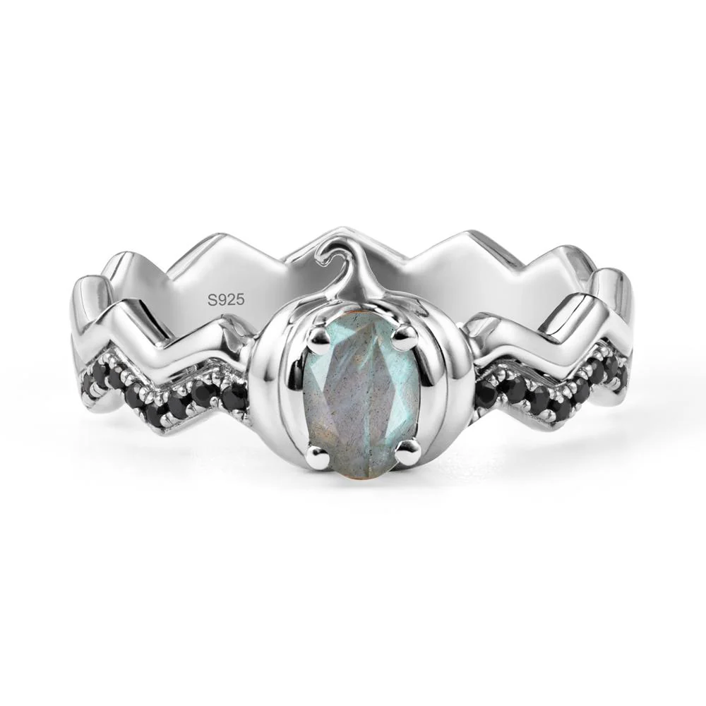 Oval Labradorite and Black Spinel Pumpkin Ring - Image 9