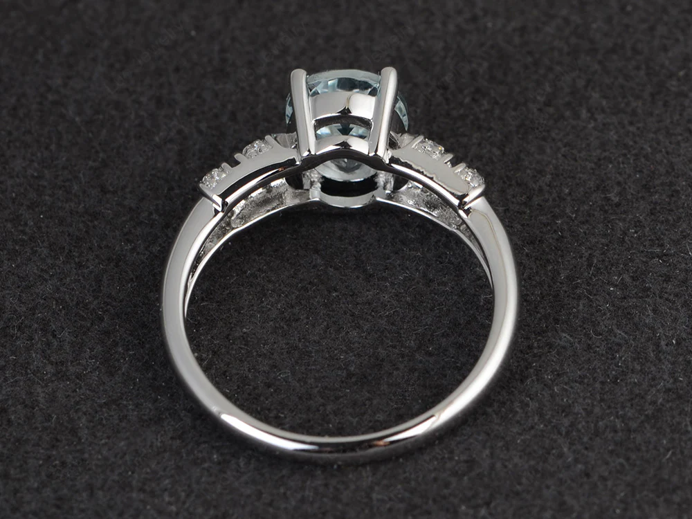 Oval Cut Aquamarine Art Deco Ring - Image 3
