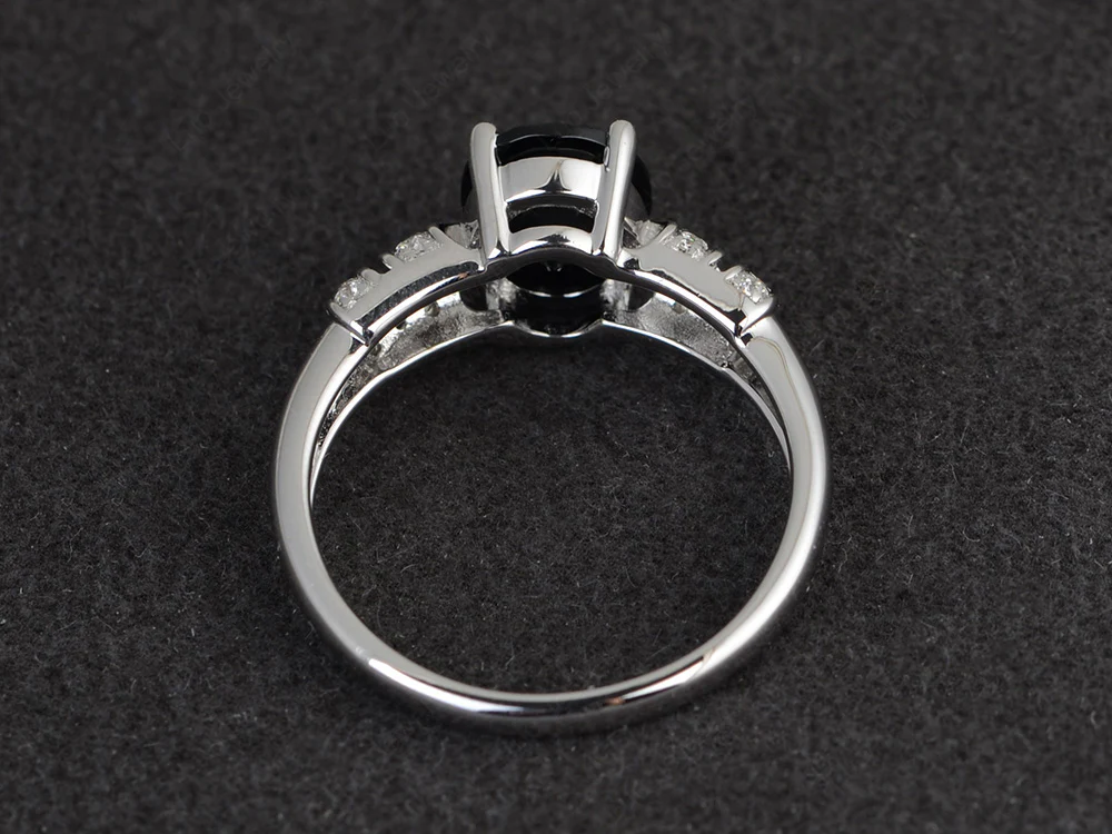 Oval Cut Black Spinel Art Deco Ring - Image 3