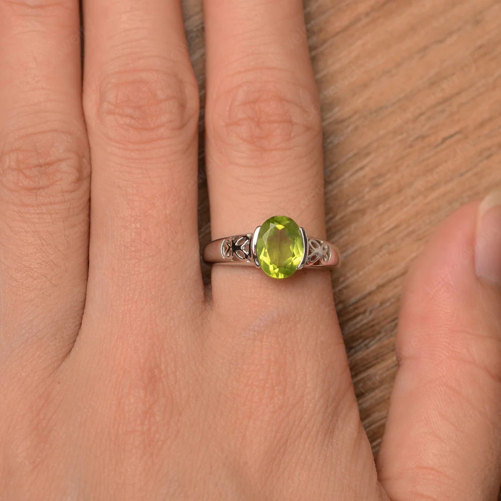 Oval Peridot Bezel Set Engagement Ring - Image 4