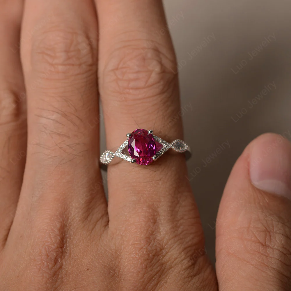 Oval Ruby Split Shank Ring - Image 3