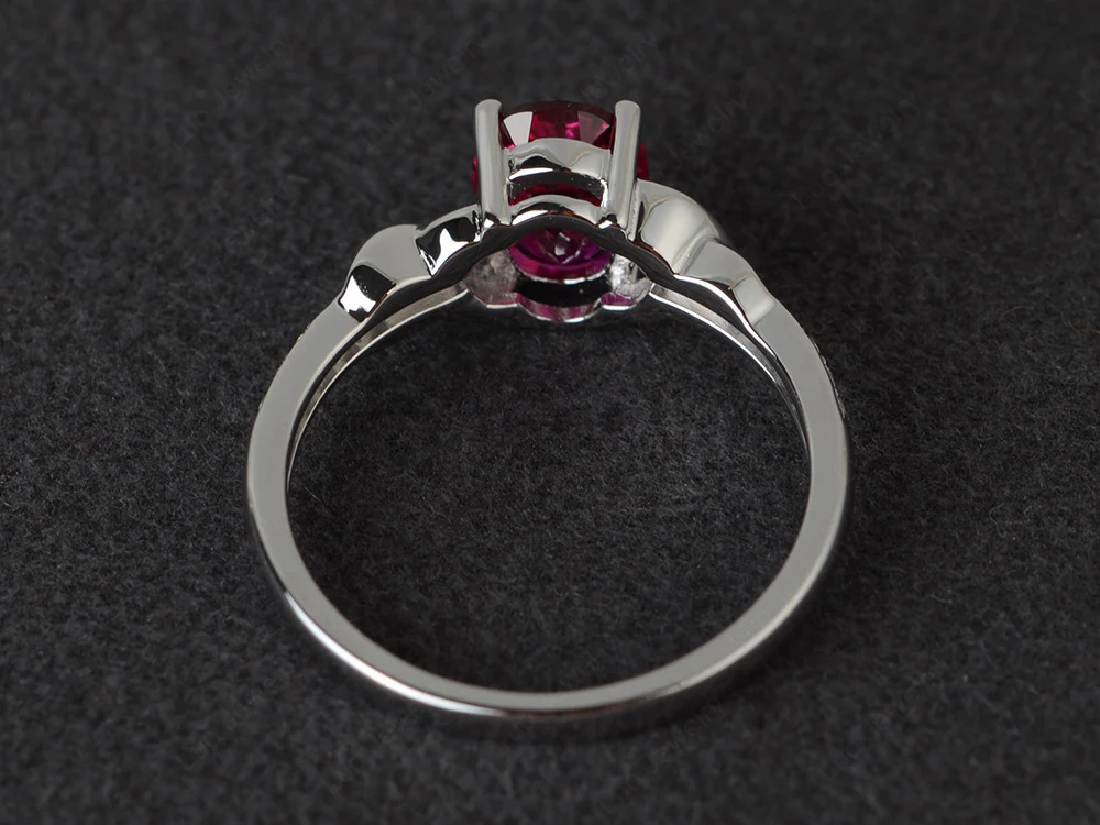 Oval Ruby Twist Ring - Image 3