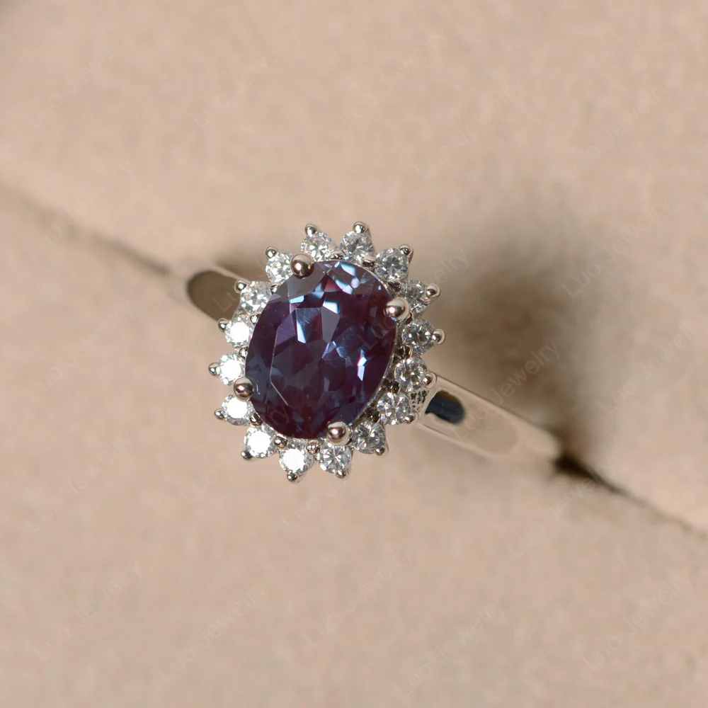 Oval Shape Alexandrite Halo Engagement Ring - Image 4