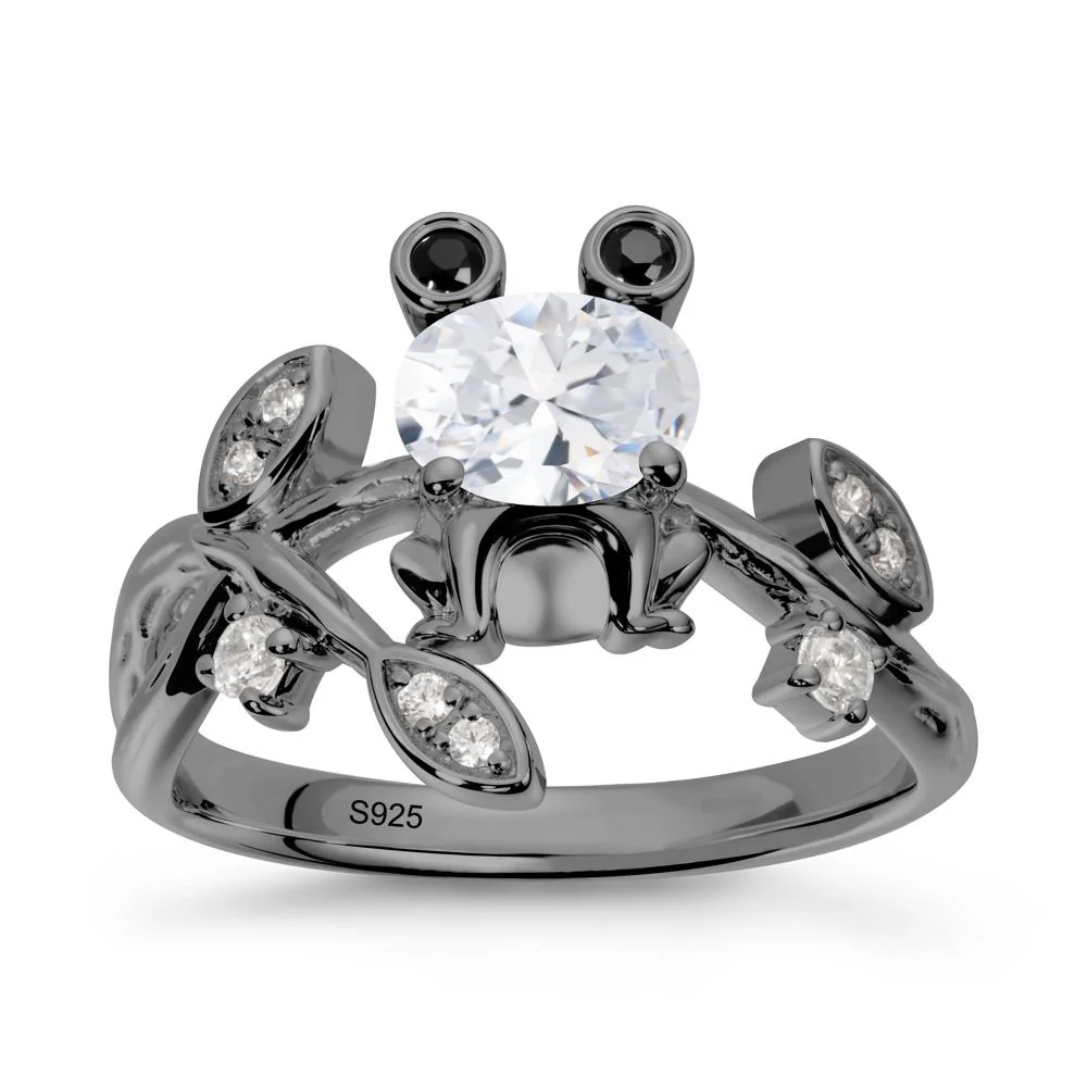 Oval Shaped Cubic Zirconia Frog Ring - Image 8