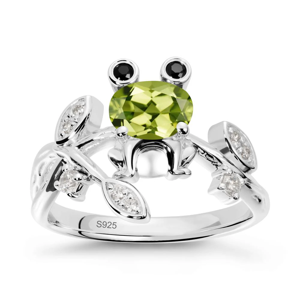 Oval Shaped Peridot Frog Ring - Image 9