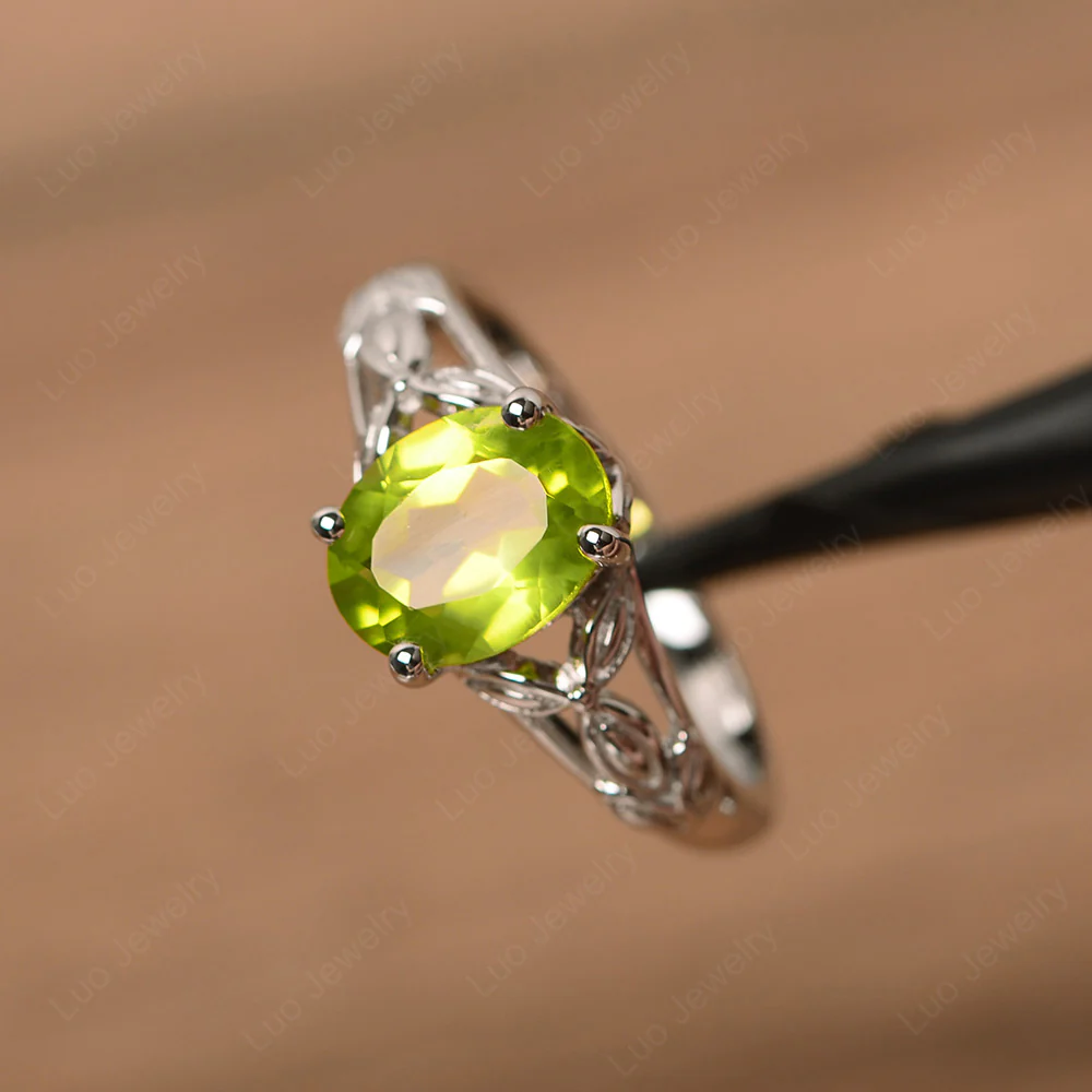Celtic Peridot Engagement Ring - Image 2
