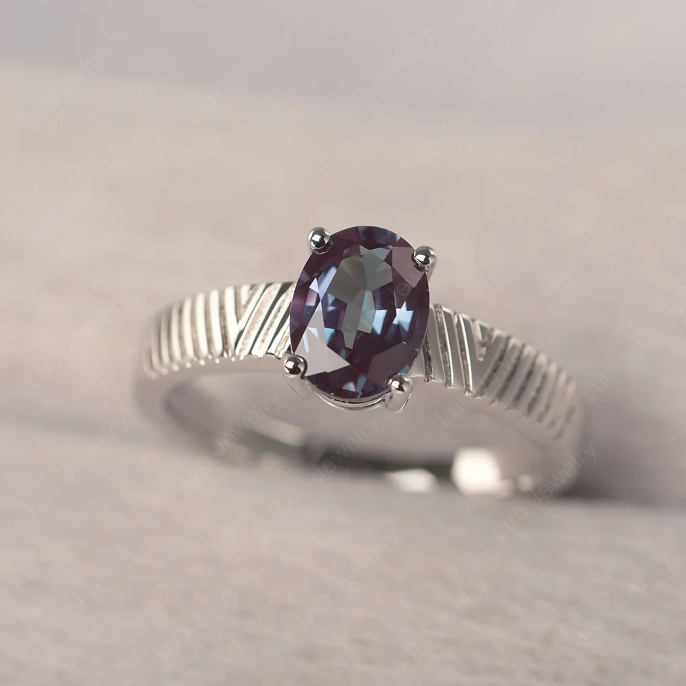Oval Alexandrite Chevron Ring