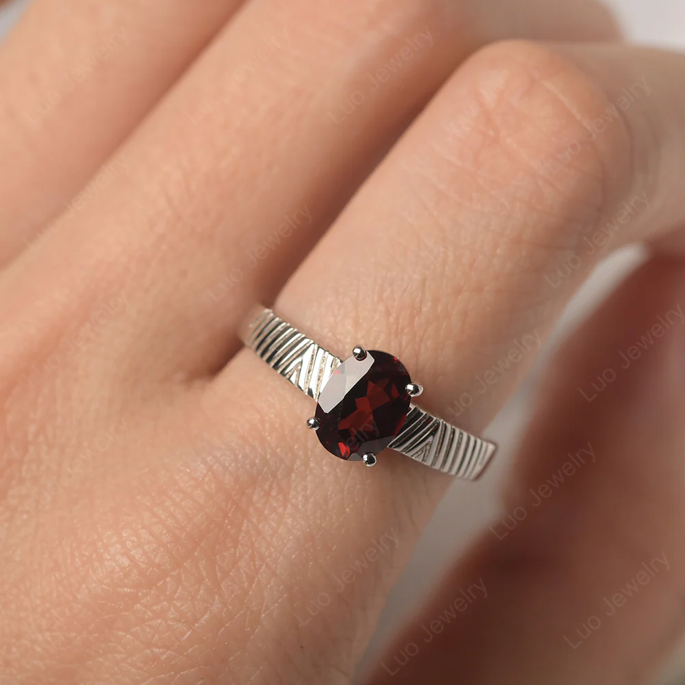 Oval Garnet Chevron Ring - Image 5