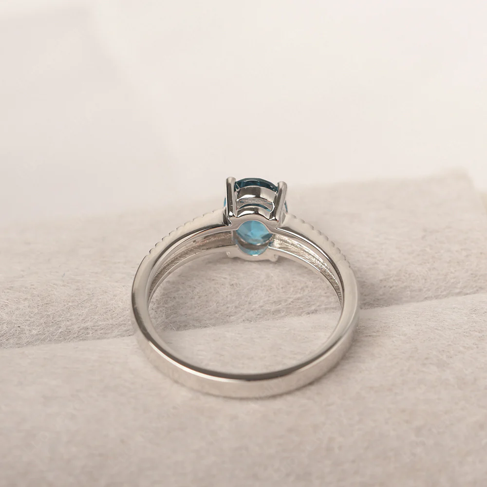 Oval London Blue Topaz Chevron Ring - Image 3