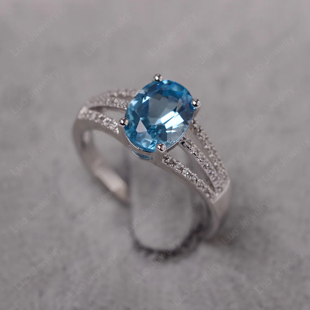 Swiss Blue Topaz Triple Split Shank Ring - Image 2