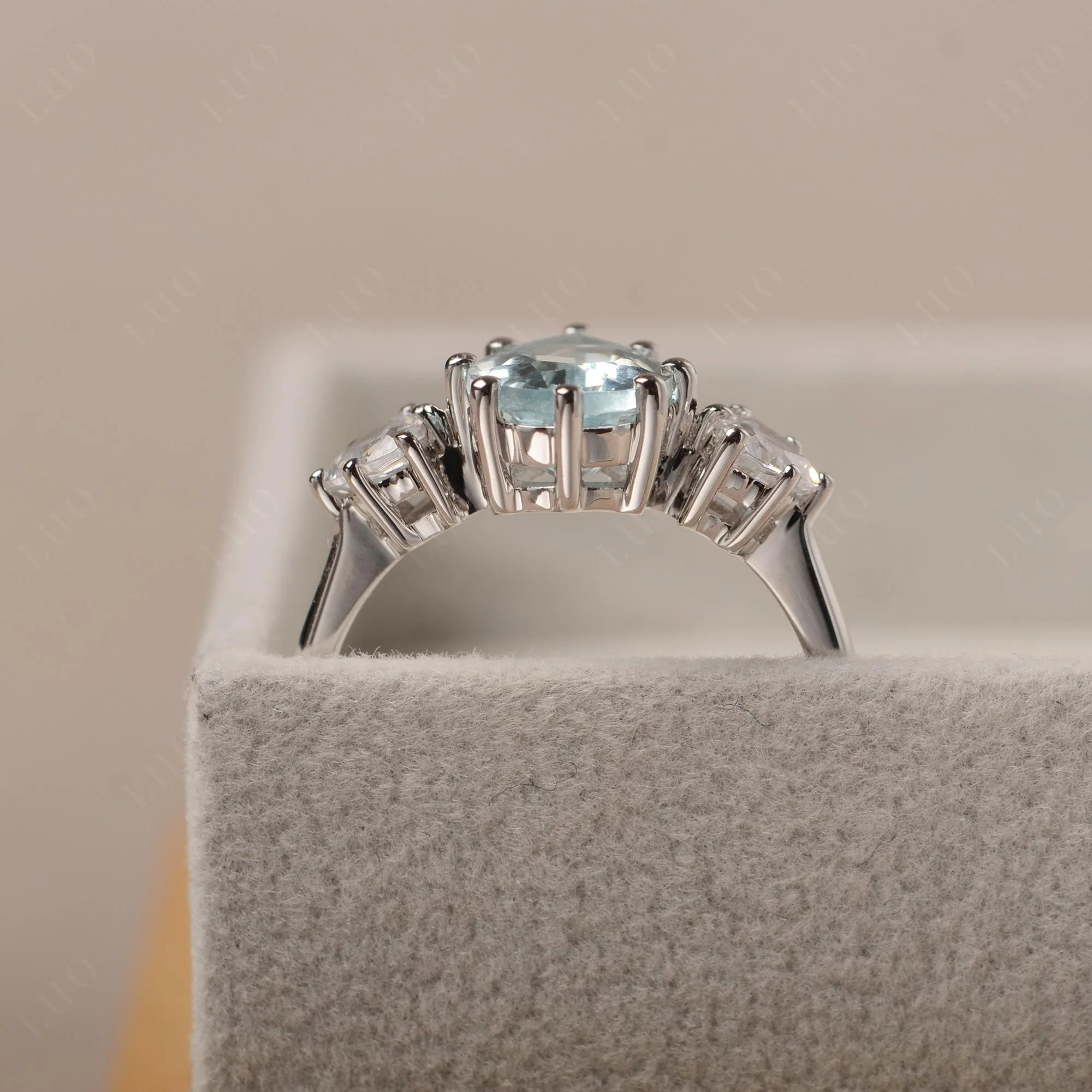 Pear Aquamarine Ring with Trillion Side Stone - Image 32