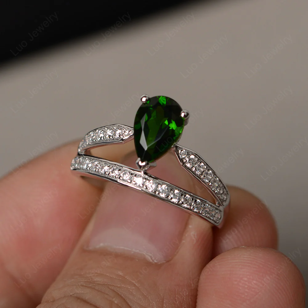 Pear Cut Diopside Engagement Ring - Image 2