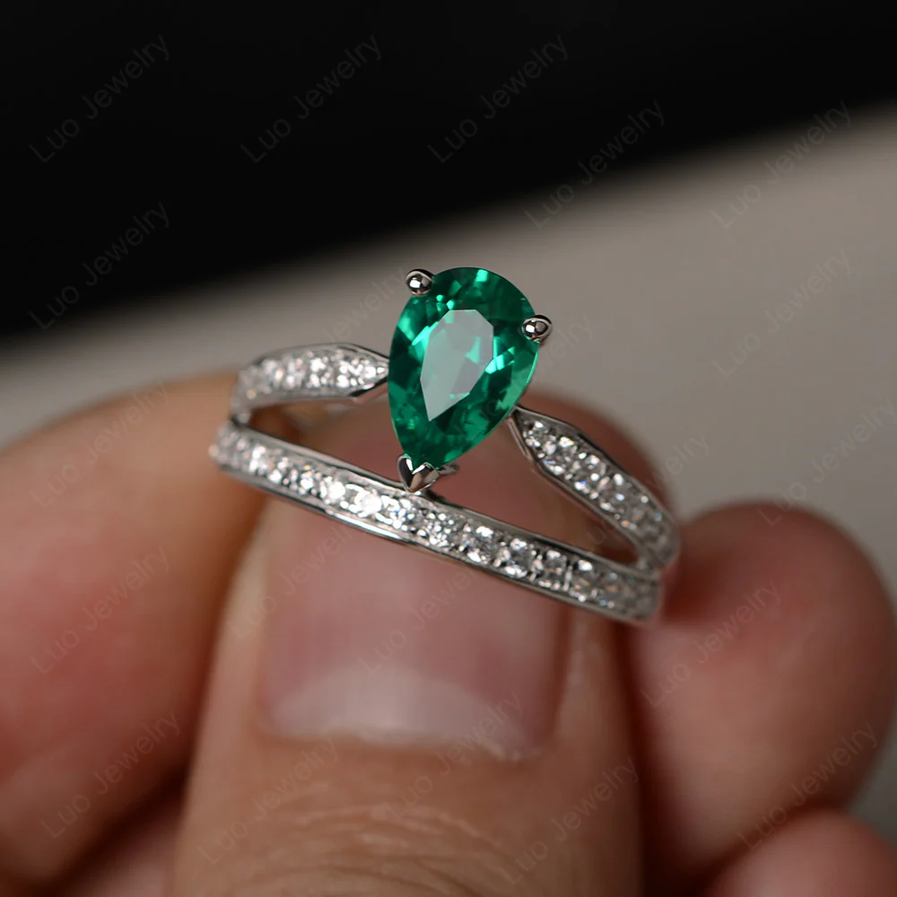 Emerald Pear Crown Ring - Image 2