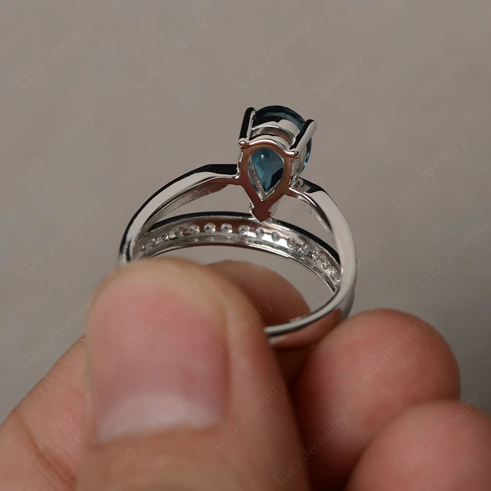 London Blue Topaz Pear Crown Ring - Image 3