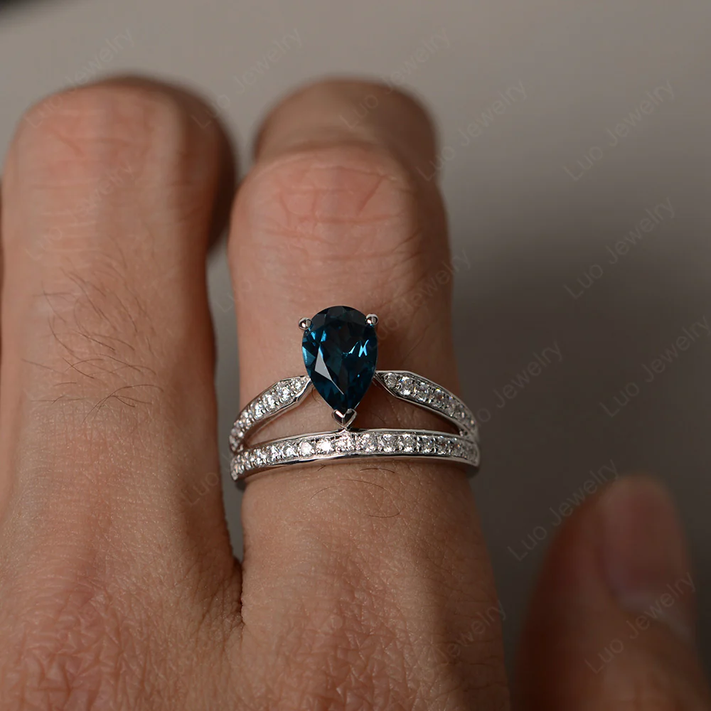 London Blue Topaz Pear Crown Ring - Image 4