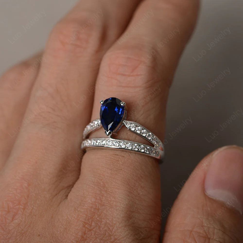 Pear Cut Sapphire Engagement Ring - Image 3