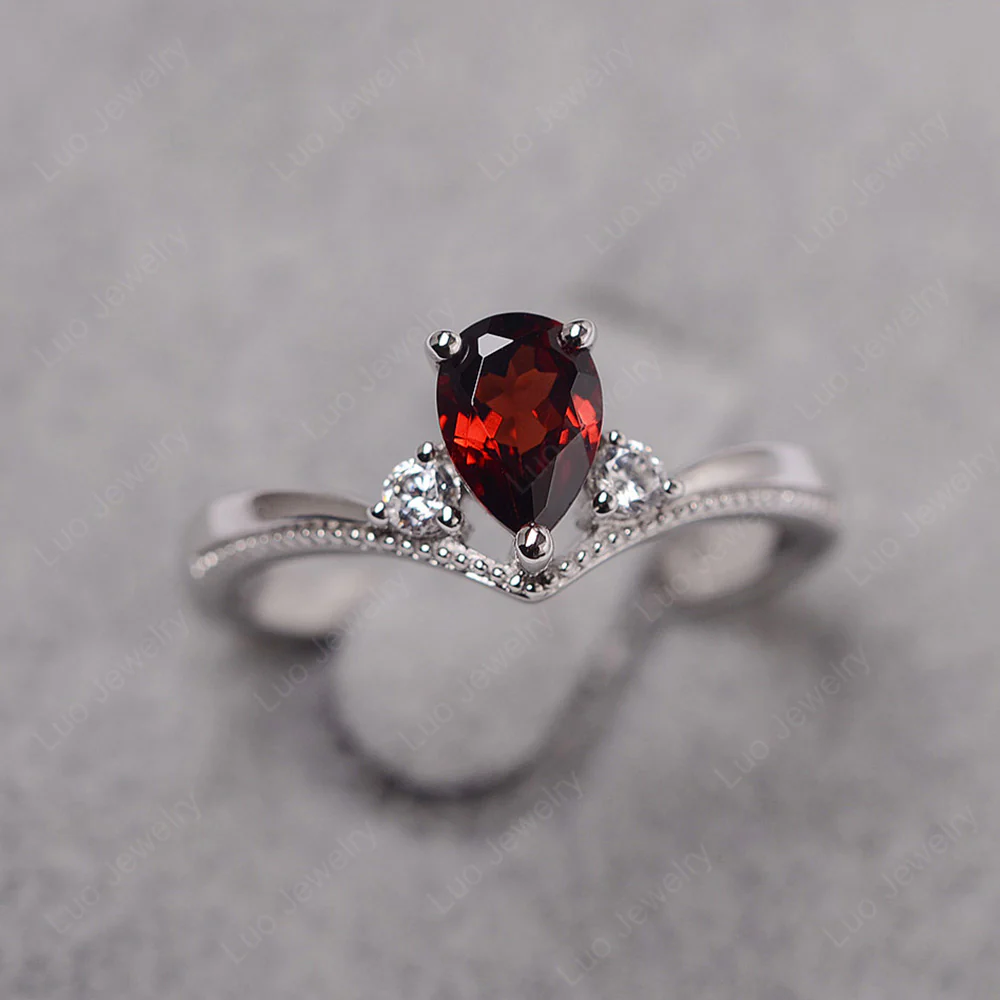 Pear Shaped Garnet Chevron Ring