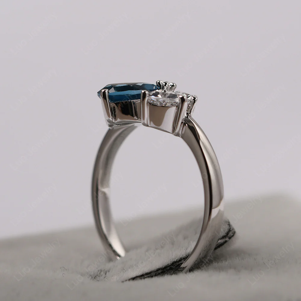 London Blue Topaz 4 Stone Ring - Image 4
