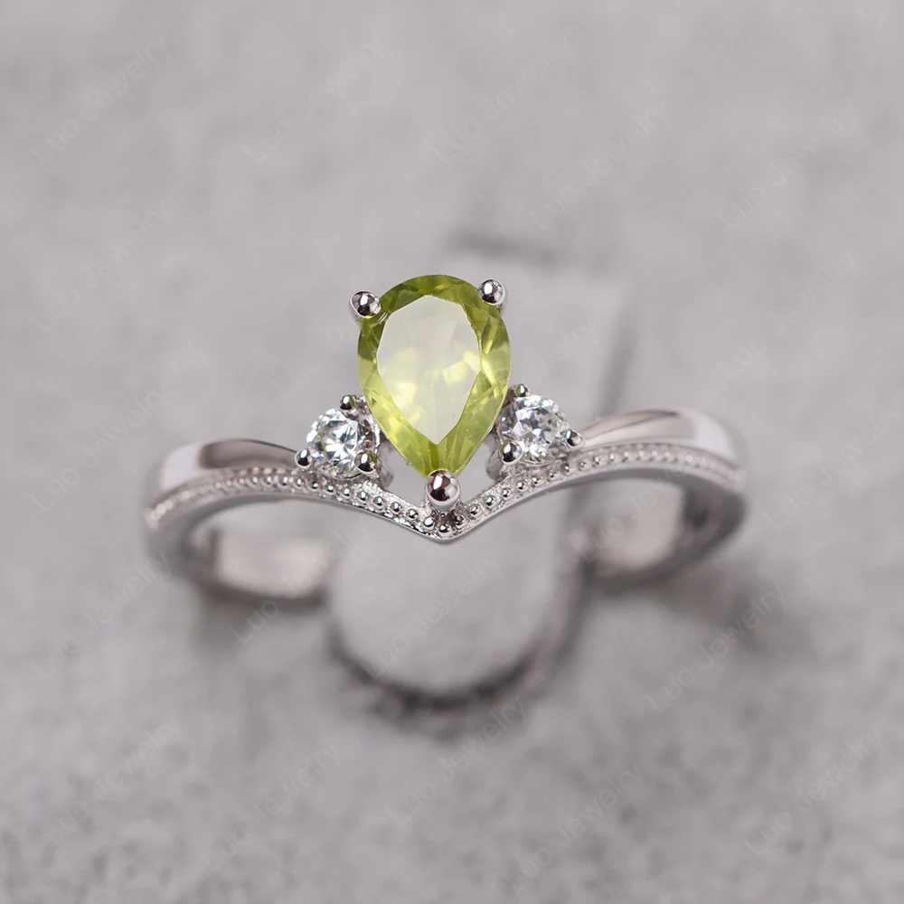 Pear Shaped Peridot Chevron Ring