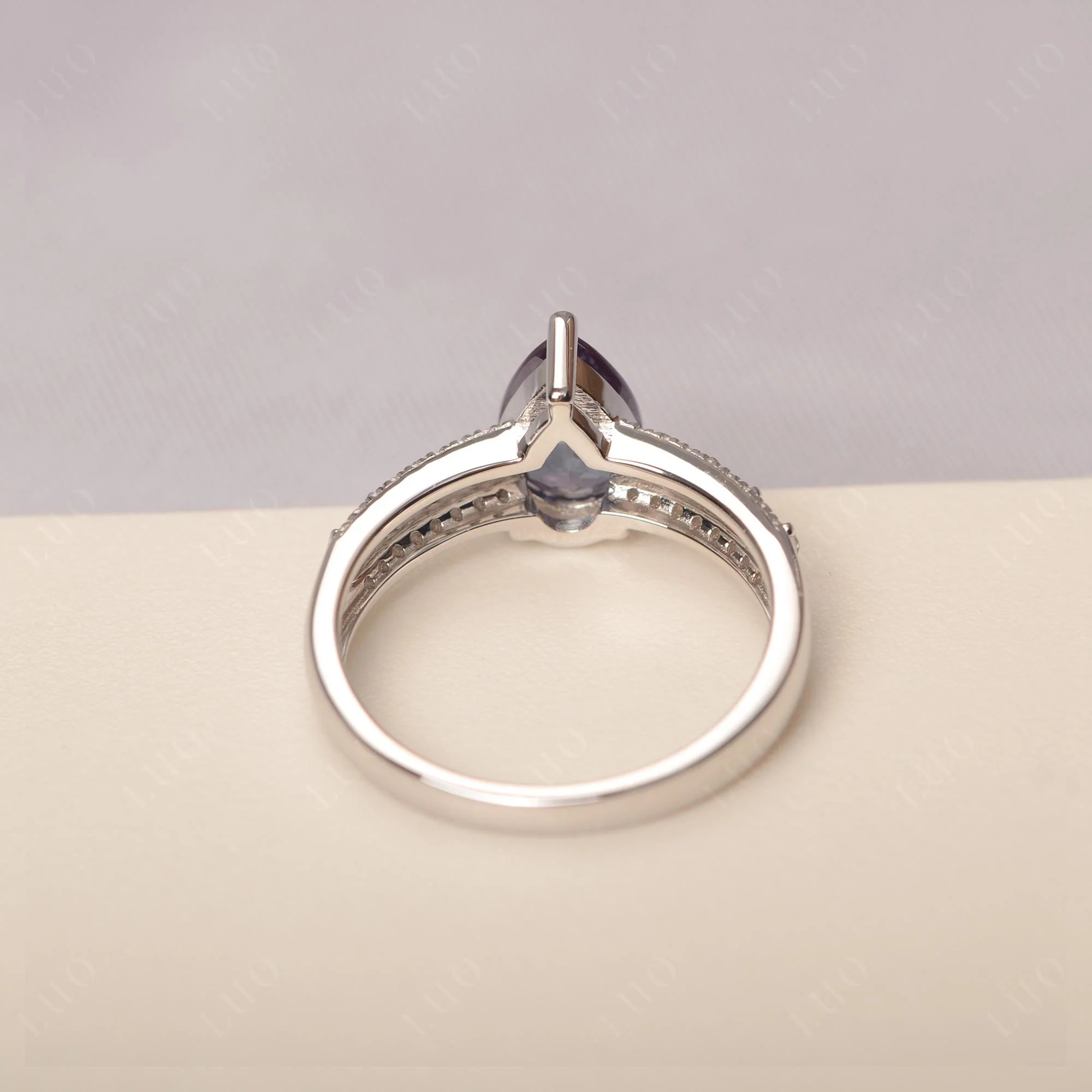 Alexandrite 3 Rows Pave Engagement Ring - Image 3