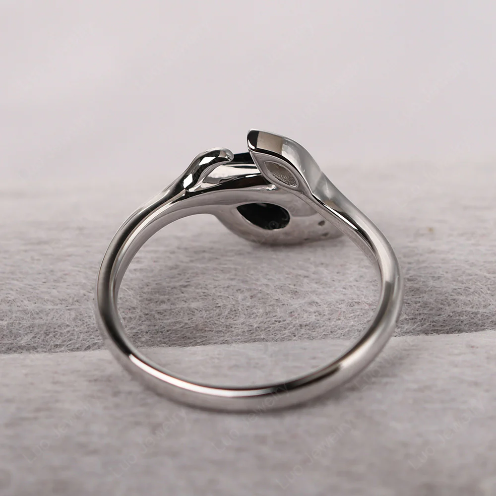 Nature Inspired Black Spinel Leaf Ring - Image 4