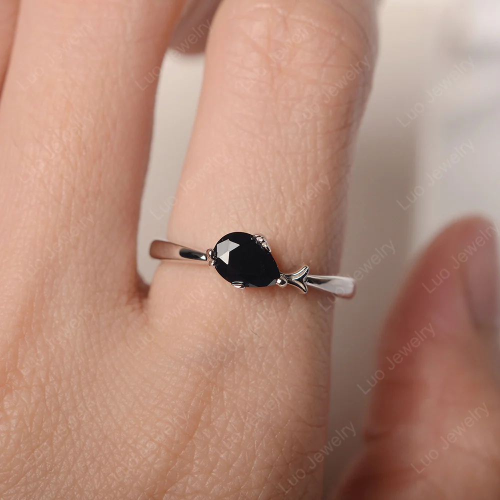Pear Shaped Black Spinel Fish Ring - Image 5